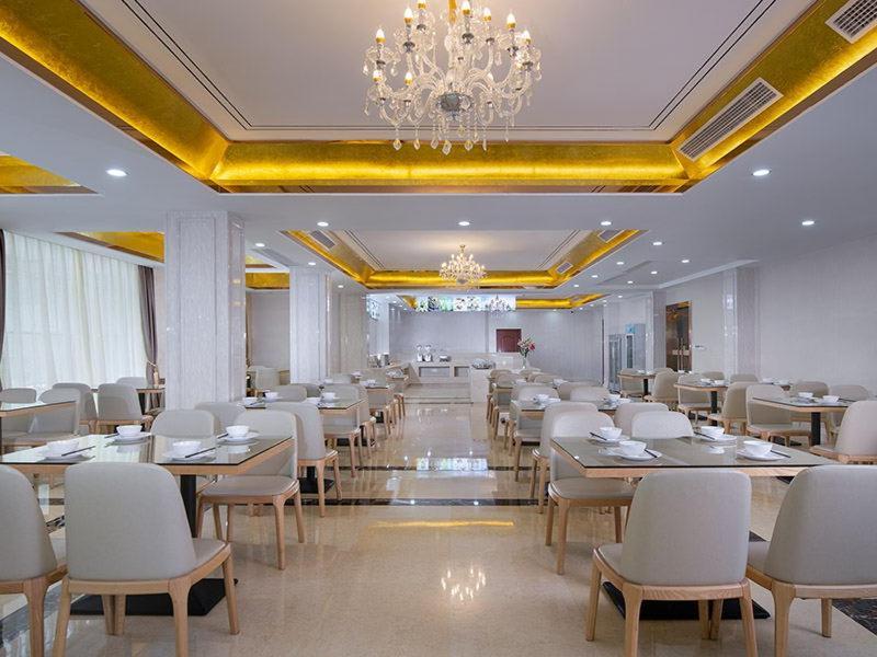 Vienna Hotel Guangzhou Airport Exterior photo